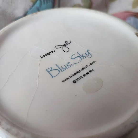 Good To Be Queen Cat Food Dish Trinket Tray Crazed Blue Sky Brand - Picture 3 of 7